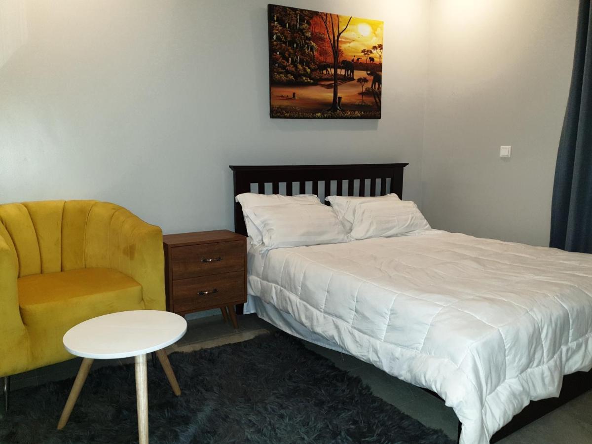 Blt Suites - Furnished Apartments Кампала Экстерьер фото